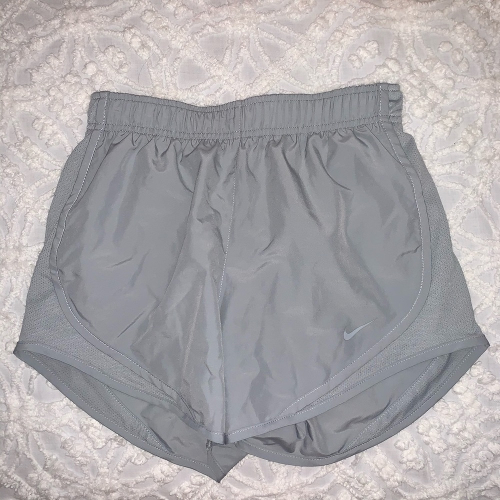 light grey XS Nike shorts